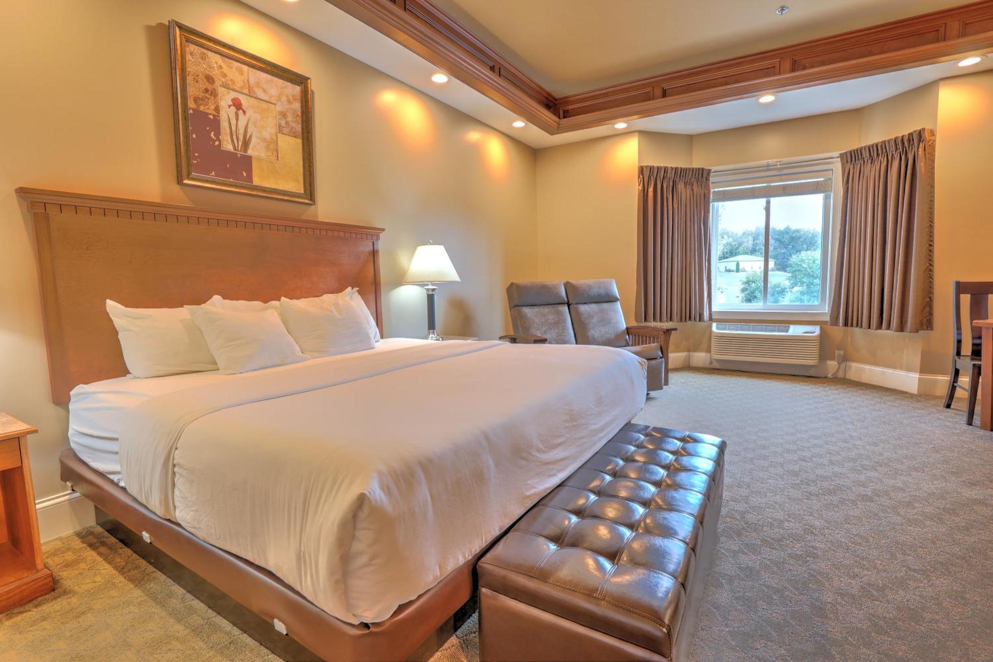 Berlin Resort Millersburg Bagian luar foto